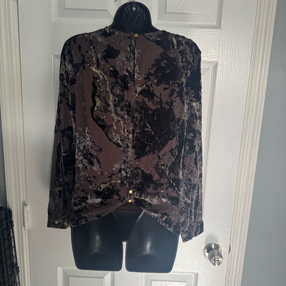 NWOT Donna Karan Elegant Velvet Burnout Blouse - size XS - Picture 4 of 8